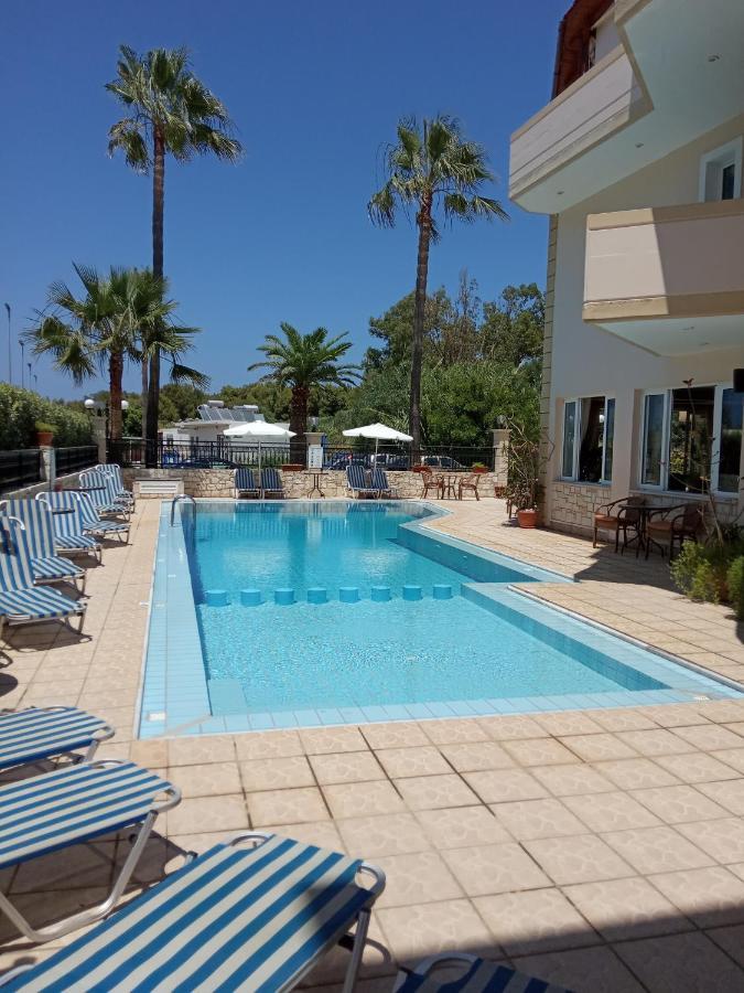 Malou Apartments Kato Daratso Bagian luar foto