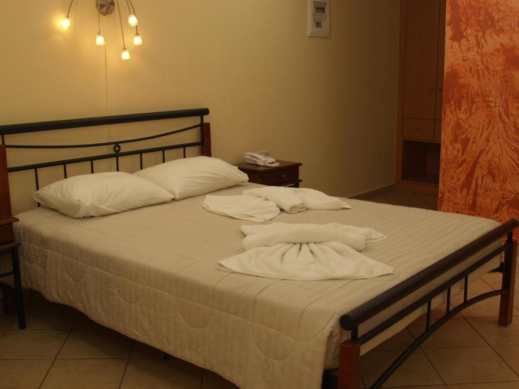 Malou Apartments Kato Daratso Ruang foto