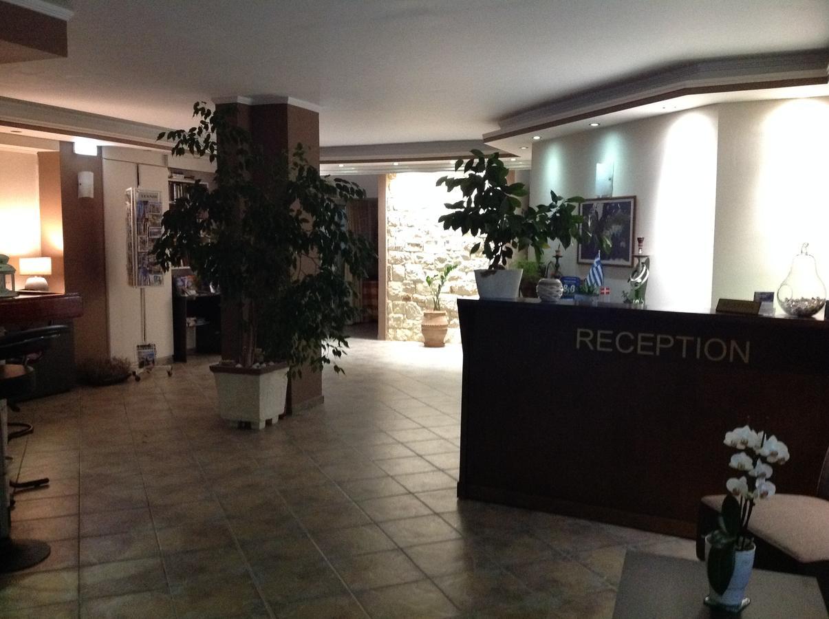 Malou Apartments Kato Daratso Bagian luar foto