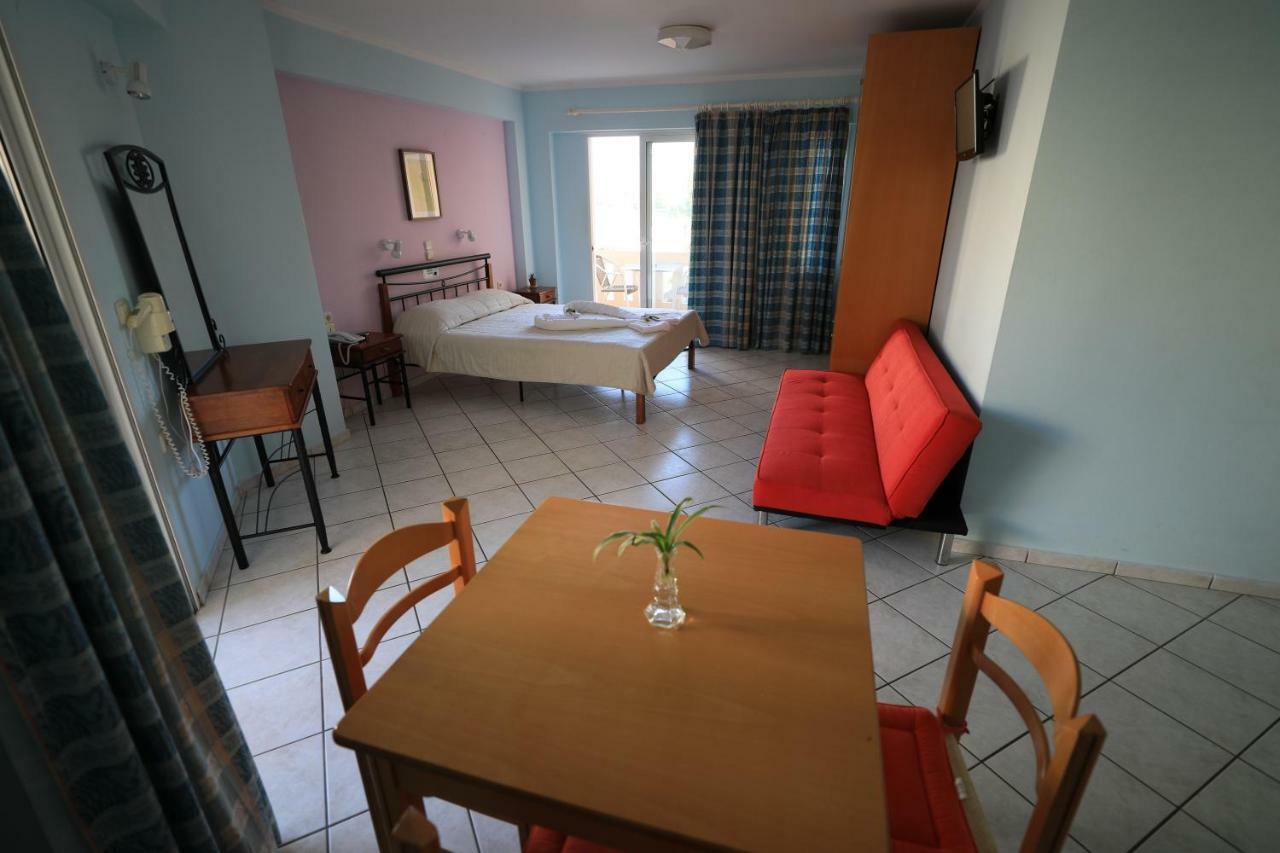 Malou Apartments Kato Daratso Bagian luar foto